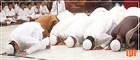 Программа в исполнении аспирантов 
Бхагавана, посвящённая Рамадану